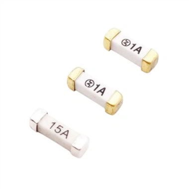 SMD Chip Biztosíték 1032 Felületre szerelhető típus